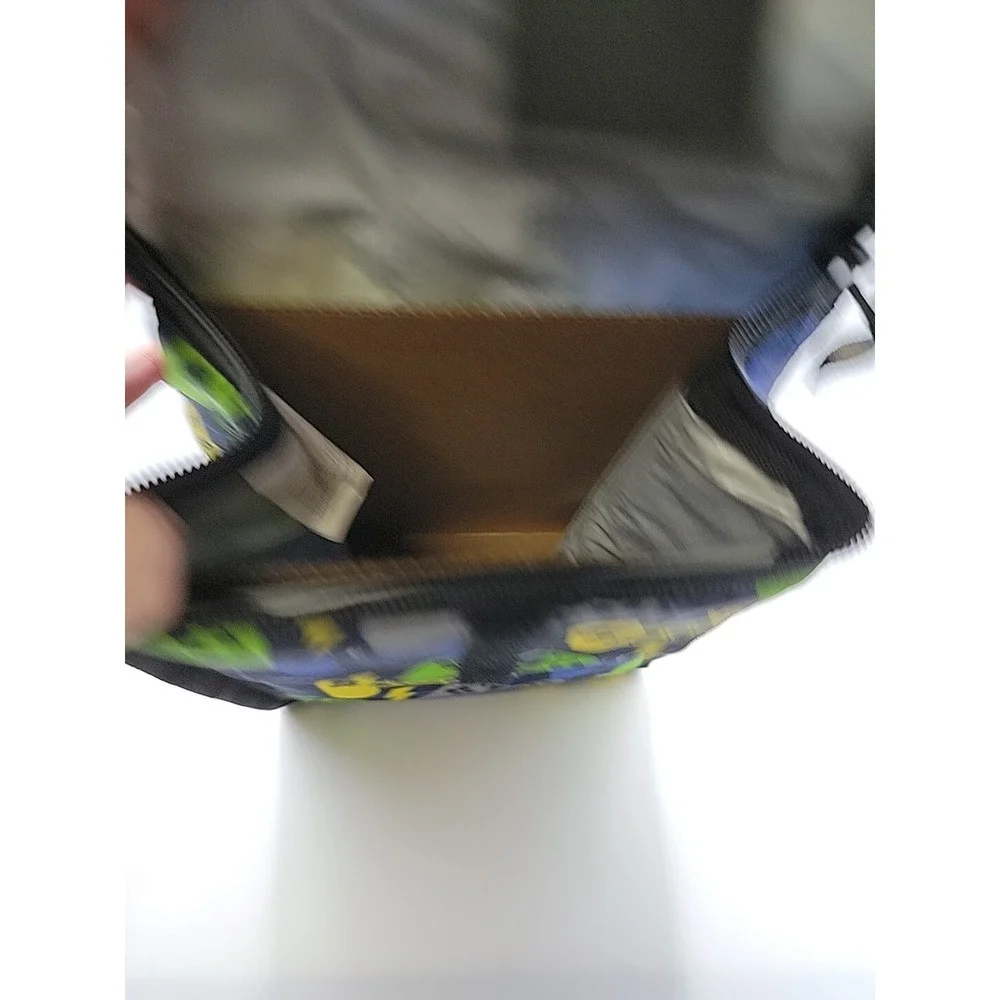 New Arctic Zone Insulated Leak Proof Lunch Bag w/ Video Game Controller Pattern
